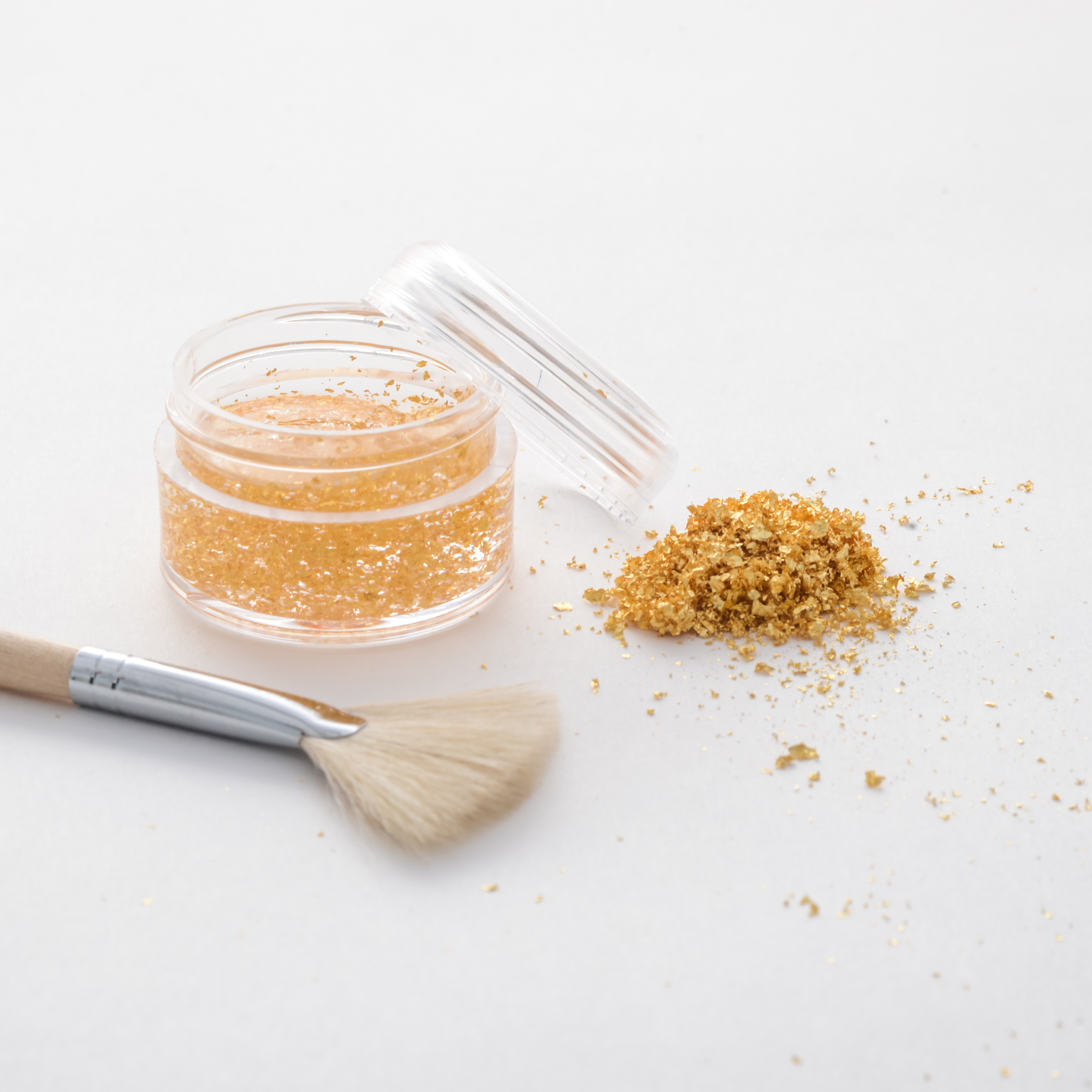 24K Cosmetic Gold Crumbs – CornucAupia Gold Leaf Manufacturing, Inc.
